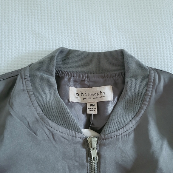 ✨️HP✨️ Philosophy🧐 Bomber Jacket - NWT - Picture 4 of 12